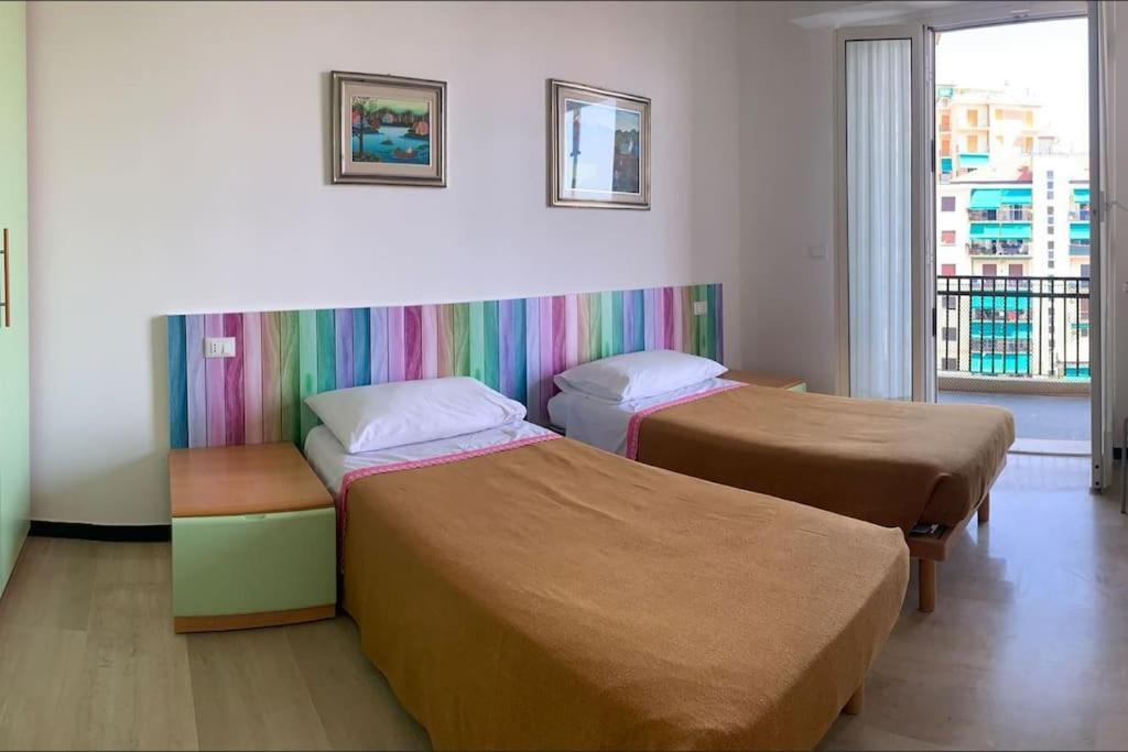 Vista Mare Con Ogni Comfort Вараце Екстериор снимка